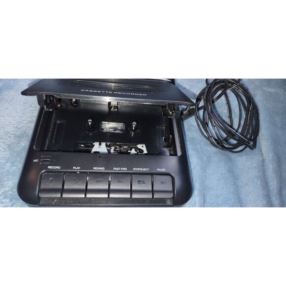 ONN Cassette Player Recorder Player ONA13AV504 With Adapter Built In Microphone - Picture 2 of 10